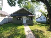 580 3Rd Street E, Shaunavon, SK, S0N 2M0 house for sale...