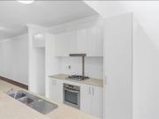 Modern 2 Bedroom Bright, Spacious & Perfect for...