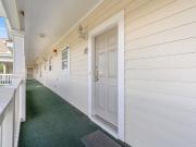 5825 Catalina Dr. 1033