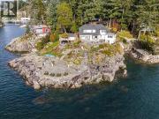 5826 Eagle Island, West Vancouver, BC, V7W 1V5 Luxury...