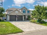 585 Moonrock Avenue, Sudbury, ON, P3E 5Z5 house for sale...