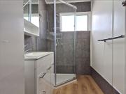 2 STOREY, 2 BEDROOM UNIT CLOSE TO CBD