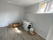 586 Churchill Avenue North