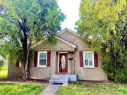 58900046 2611 30th St