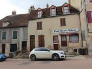 58, à Clamecy quartier Historique Grand Bâtiment à réhabil