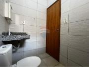 58 Área Útil Casa Alugar, 2 Dormitórios localizado em...