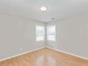 59137048 2804 E 13th St N