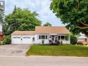 593 Watson Avenue, Newmarket, ON, L3Y 2V2 house for sale...