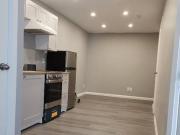 594 Bathurst Street Toronto ON M5S 2P9 1 Bedroom House...