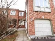 59893993 19 Ashpark Cres #1