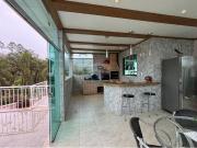 599 Área Útil Casa Alugar, 5 Dormitórios localizado em...