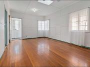 Two Bedroom Home in Upper Mount Gravatt