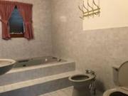 59 Lee Avenue Toronto ON M4E 2P1 3 Bedroom Apartment for...