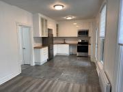 5 1/2 Canal Lachine 3e étage Rénové