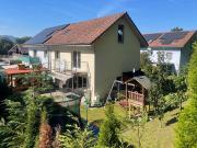 5.5 Zi. Doppeleinfamilienhaus mit Garten