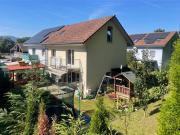 5.5 Zi. Doppeleinfamilienhaus mit Garten