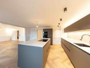 5.5 Zimmer, 188 m², 2. Stock