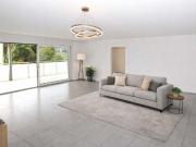 5.5 Zimmer, 202 m², 2. Stock