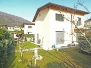 5,5 ZIMMER EINFAMILIENHAUS MIT ZWEI PARKPLATZE IN...