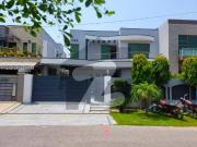 5 bed 13 marla house for rent in dha pahse 8 orignal photos
