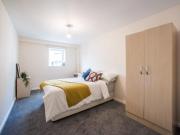 5 bed 1st Floor Flat to rent in Newcastle Upon Tyne And...