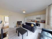 5 bed 1st Floor Flat to rent in Nottingham...