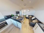 5 bed 1st Floor Flat to rent in Nottingham...