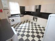 5 bed Detached to rent in Leeds West Yorkshire, LS3,...