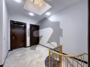 5 Bed Double Unit House Near Civic Centre Bahria Town...