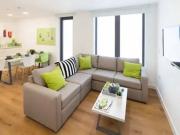 5 Bed En Suite Upper Floor