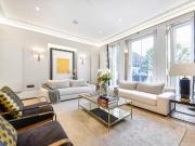 5 bed End of Terrace to rent in London Kensington And...