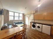 5 Bed Flat, St Augustines Parade, BS1