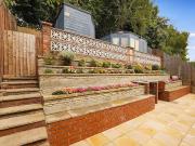 5 bed house for sale