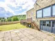 5 bed house for sale