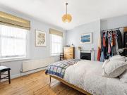 5 bed house for sale