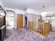 5 bed house for sale