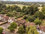 5 bed house for sale