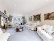 5 bed house for sale