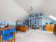 5 bed house for sale