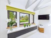 5 bed house for sale