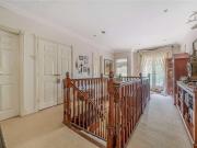 5 bed house for sale