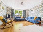 5 bed house for sale
