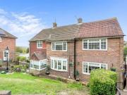 5 bed house for sale