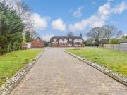 5 bed house for sale
