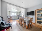 5 bed house for sale