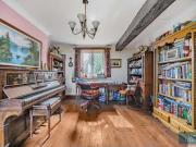 5 bed house for sale