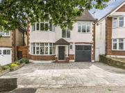 5 bed house for sale