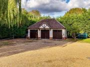 5 bed house for sale
