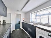 5 bed house for sale