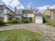 5 bed house for sale